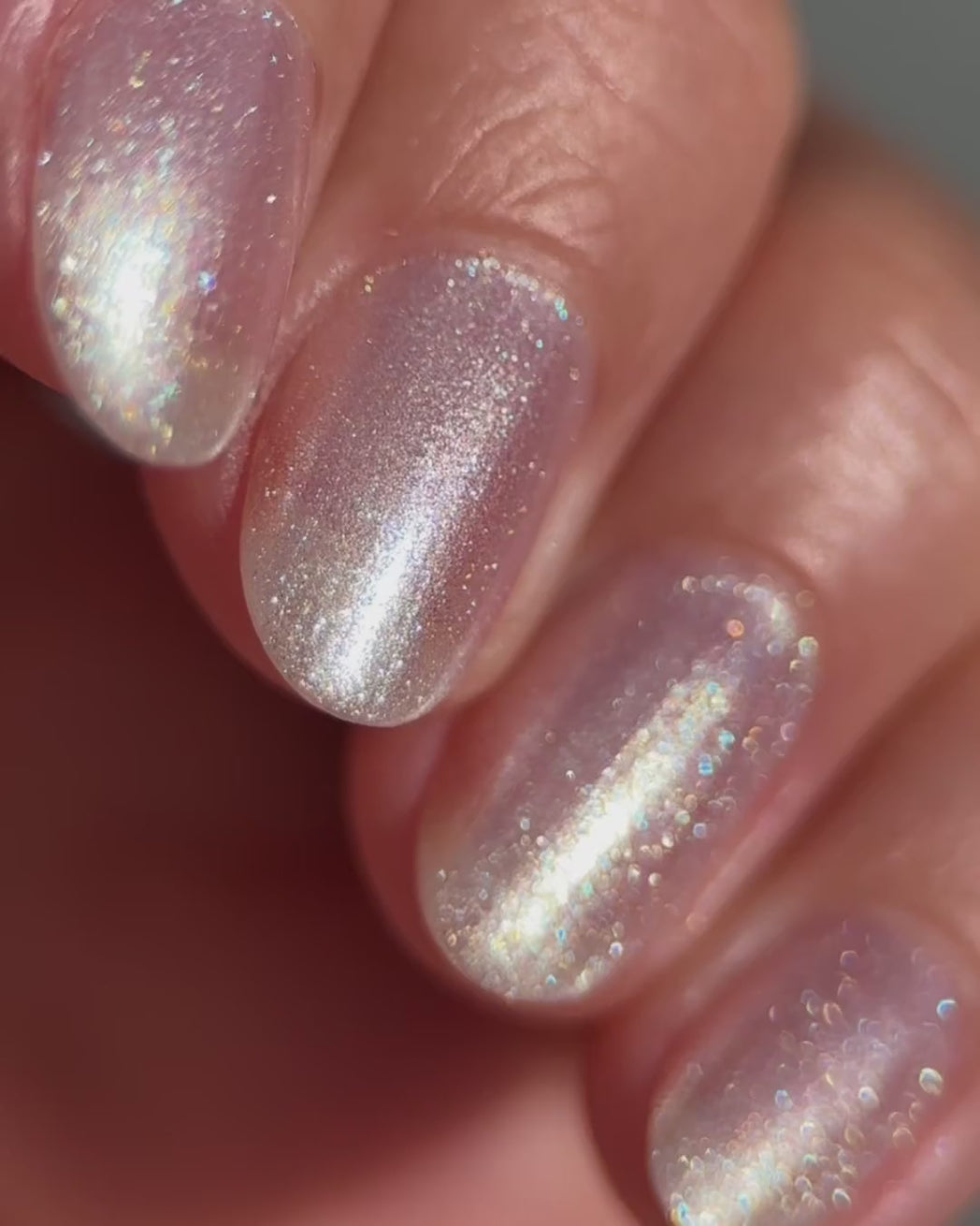 Glimmer Video Close Up Holographic