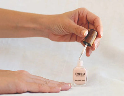 Easy steps to a manicure at home